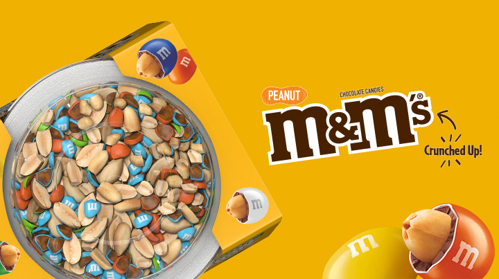 YoCrunch Vanilla Lowfat Yogurt with crushed Peanut M&M's 4 pack